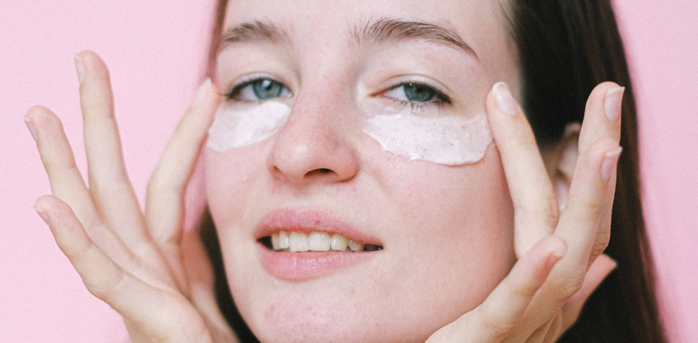 ¿Cuáles son las mejores cremas para las bolsas de los ojos?
